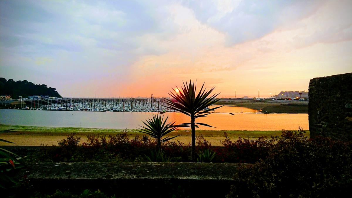 CCS - Offshore Motor Yachting Törn St. Malo St. Malo 2.6. – 9.6. 2018