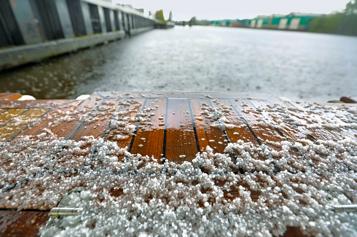 CCS - Offshore Motor Yachting Überführung in 3 Tagen